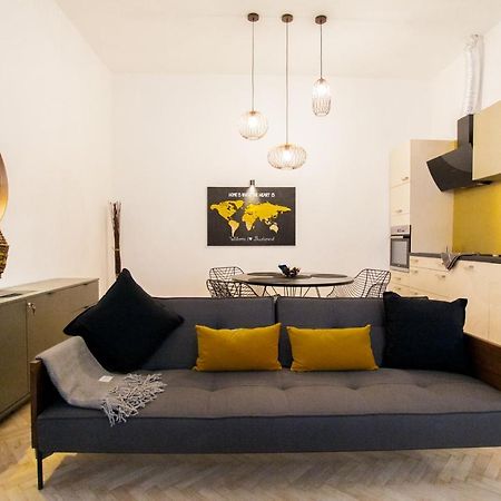 Real Delux Apartment Next To Gozsdu & Synagogue بودابست المظهر الخارجي الصورة